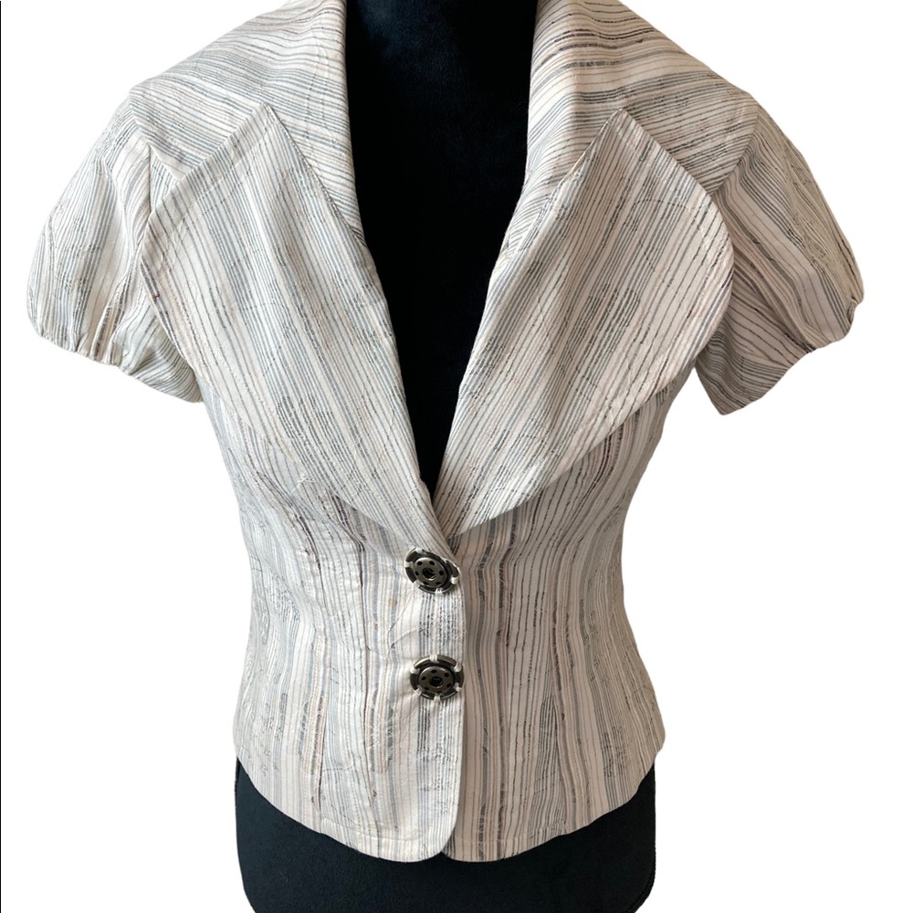 Arden B Short Sleeve Jacket